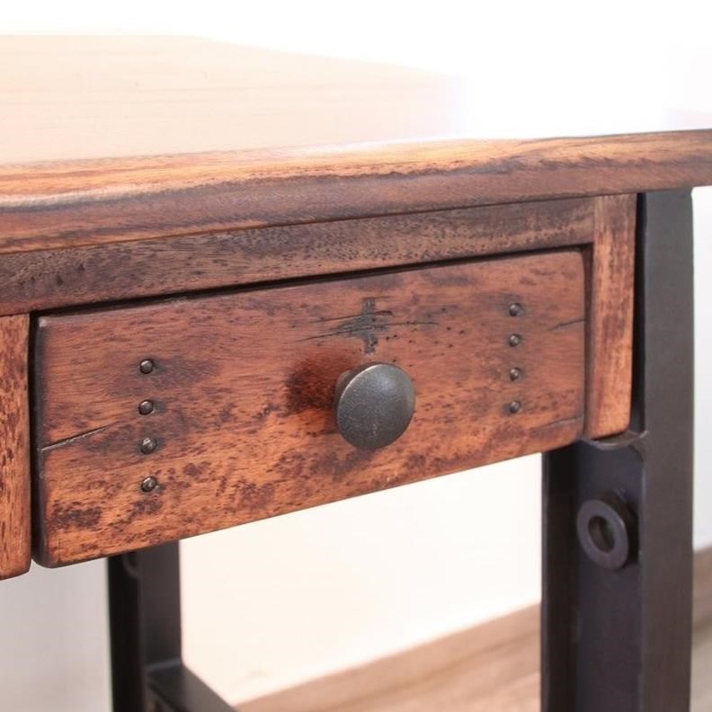 Parota writing deals desk
